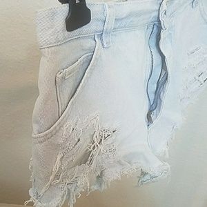 Lee vintage shorts destroyed festival